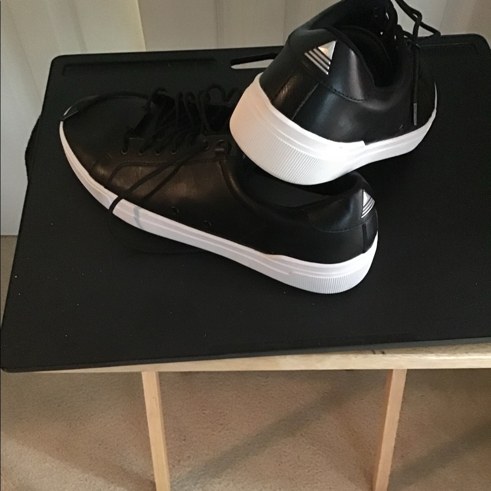Men’s shoes